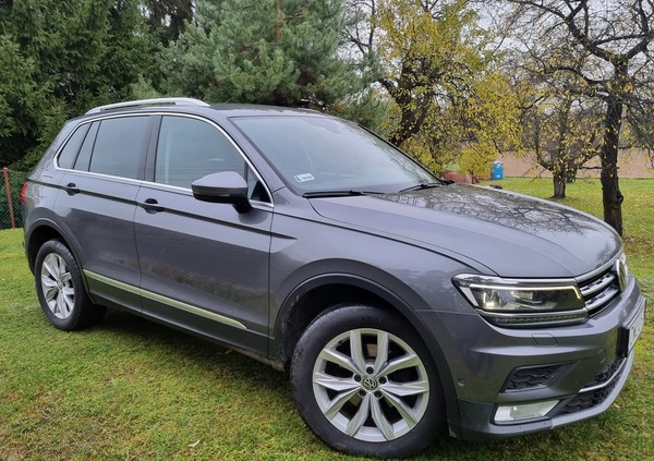Volkswagen Tiguan cena 94200 przebieg: 154000, rok produkcji 2017 z Miłakowo małe 562
